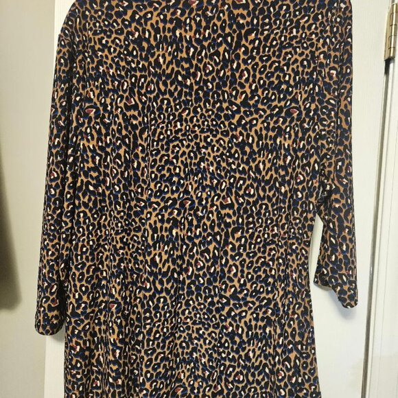 Anne Klein Faux Wrap Top - Picture 4 of 4